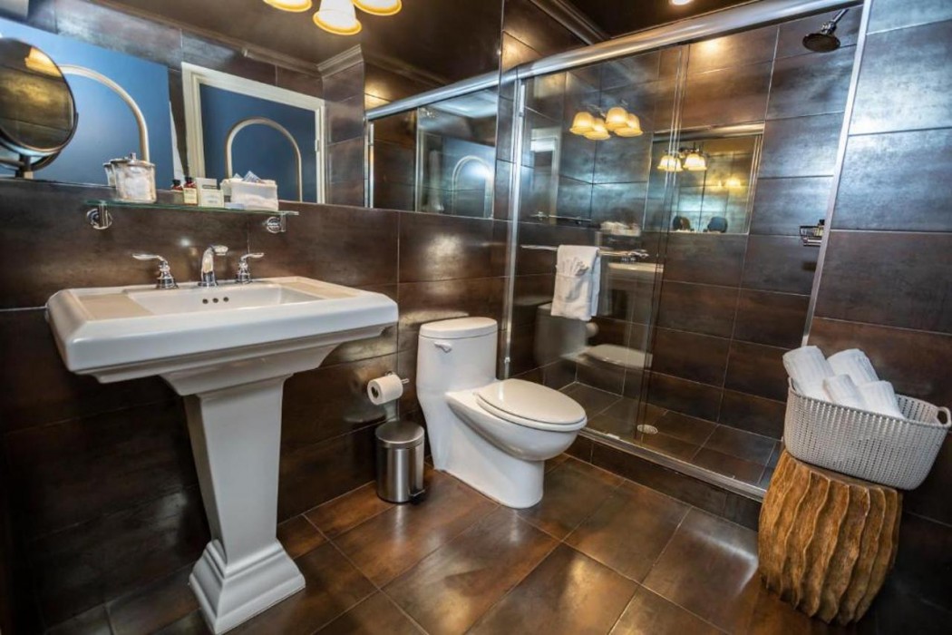Riviera Suites South Beach 24/65