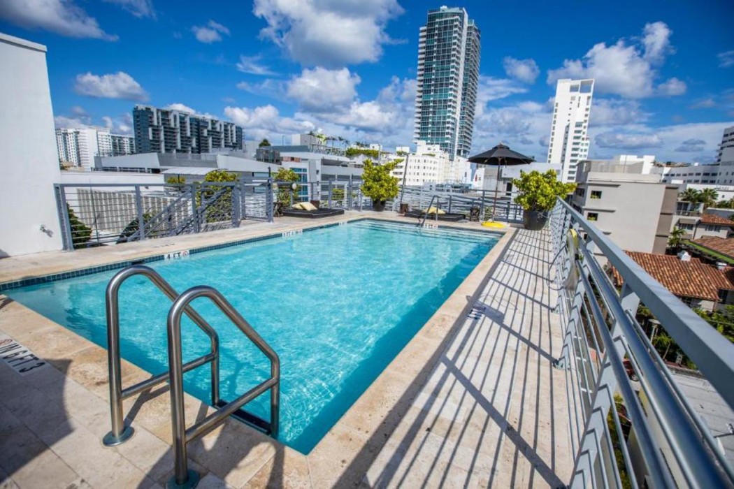 Riviera Suites South Beach 36/65
