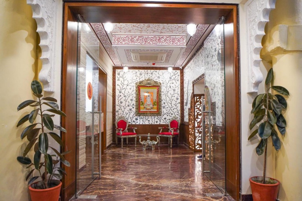 Lobby at The Amar Mahal, UDAIPUR