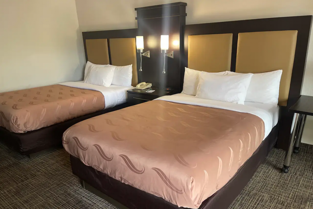Quality Inn Dalton Central 6/17
