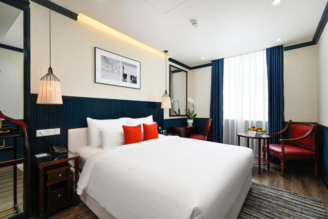 Kin Hotel Dong Du 17/64