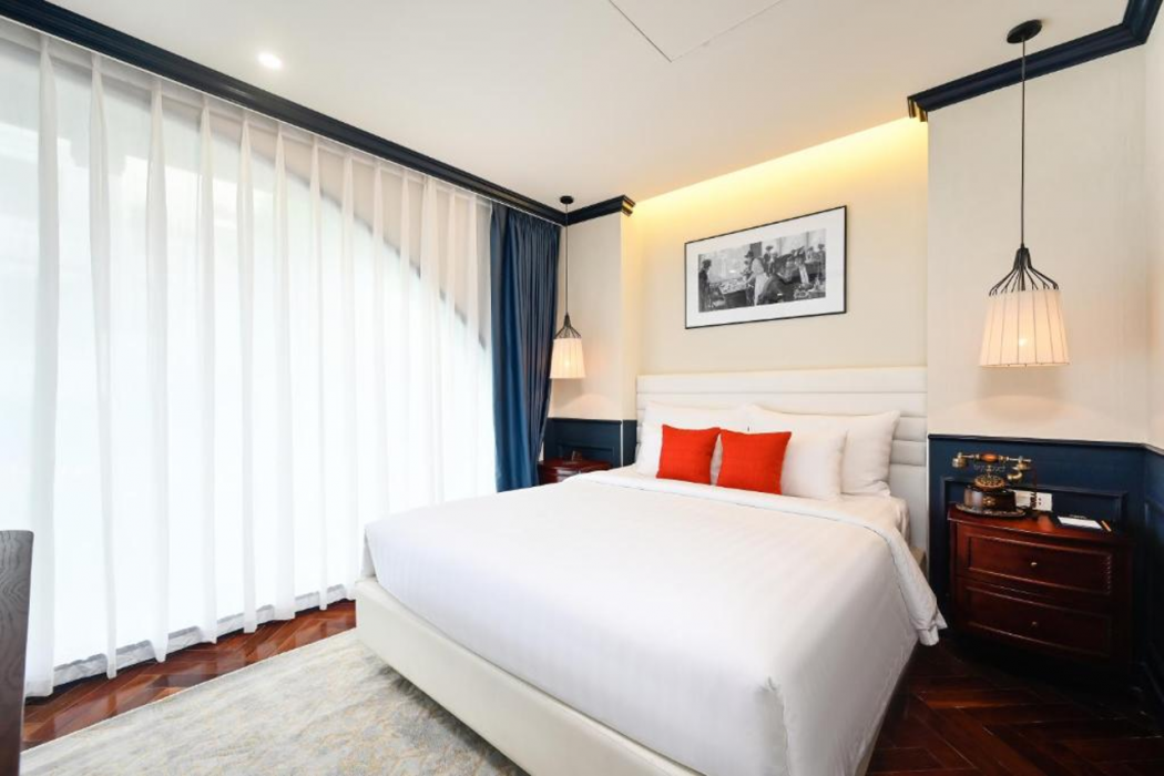 Kin Hotel Dong Du 14/64
