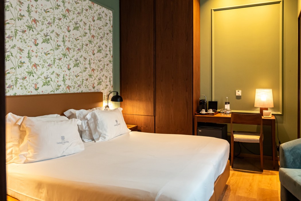 Lisboa Carmo Hotel 10/36