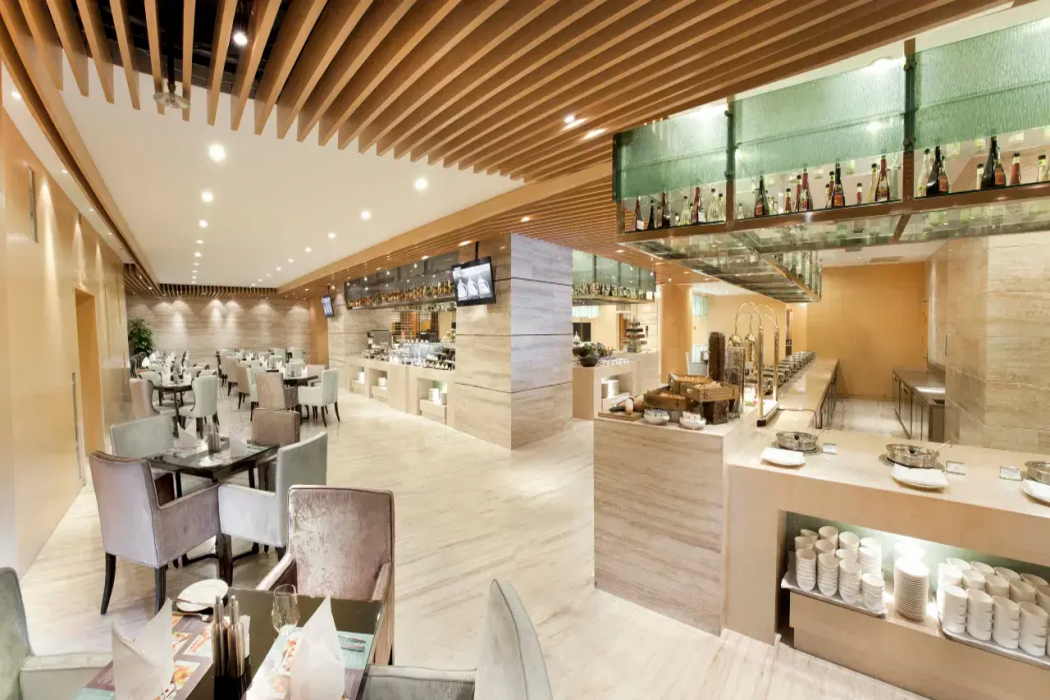 Dorsett Grand Chengdu 24/59