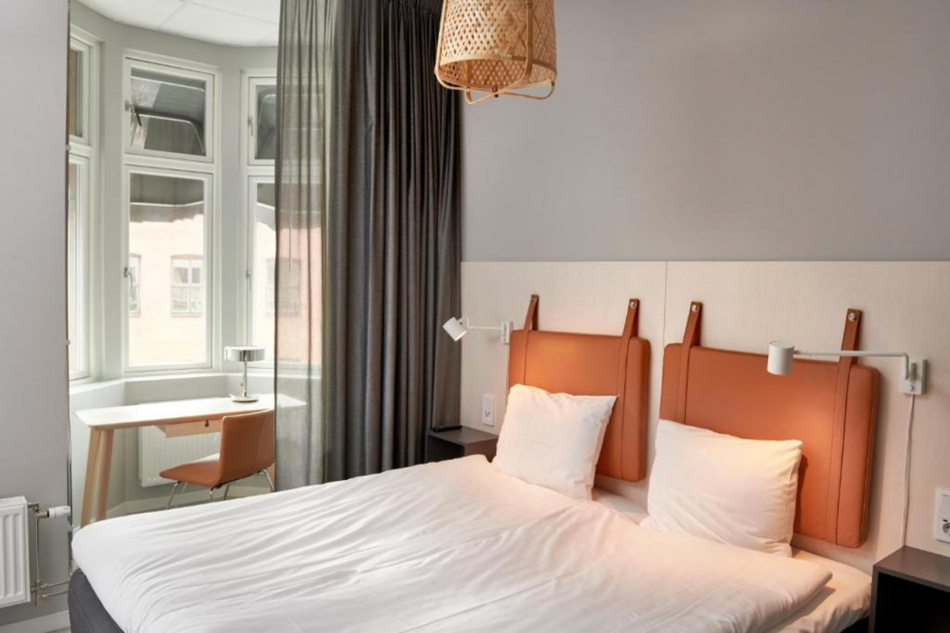 Moment Hotels 22/60