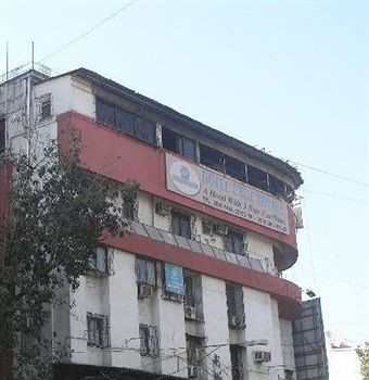 Hotel Cruz Royale 1/51