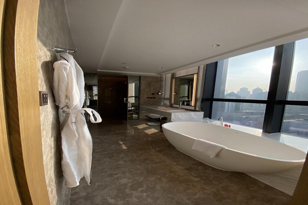 Hanting Hotel (Shenzhen Huaqiangbei Yannan Metro Station) 9/31