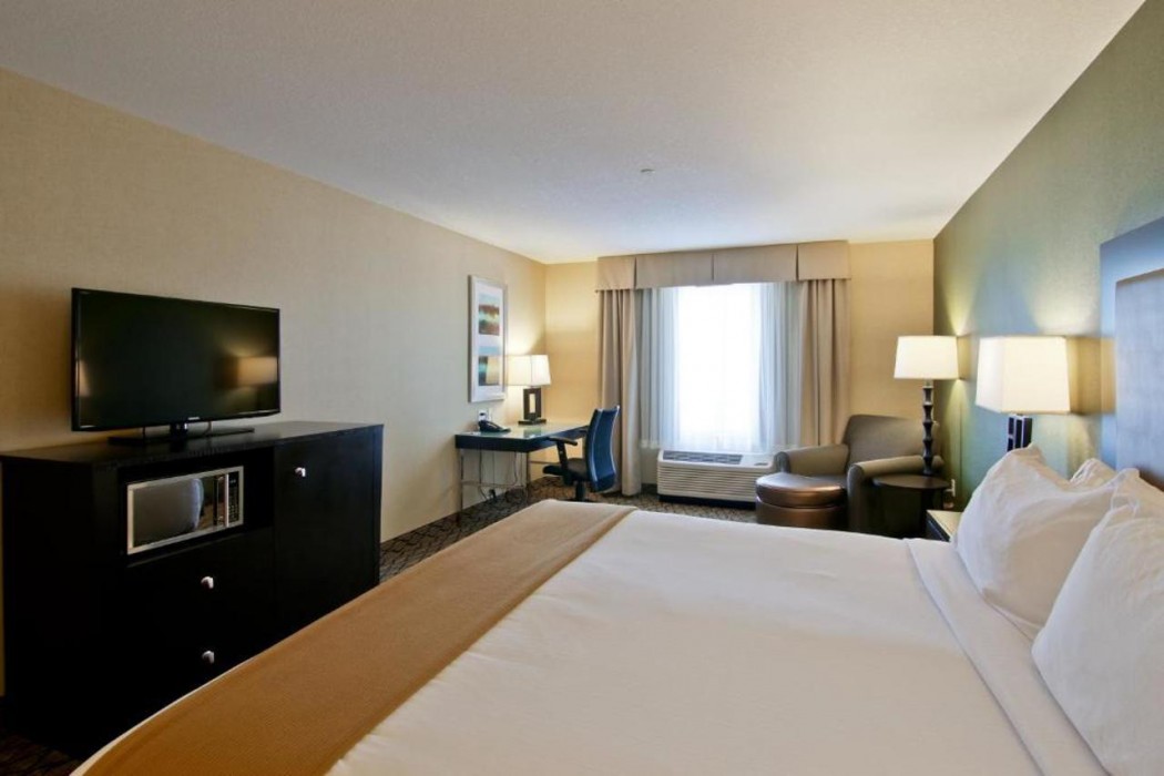 Wingate by Wyndham Fort Saskatchewan 12/64