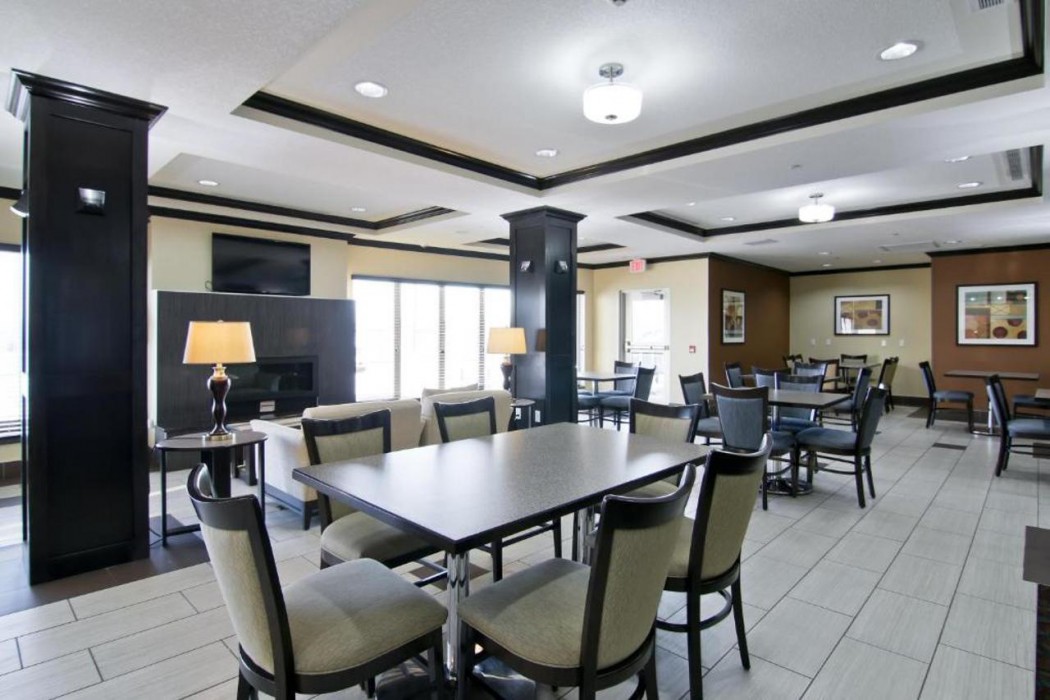 Wingate by Wyndham Fort Saskatchewan 30/64