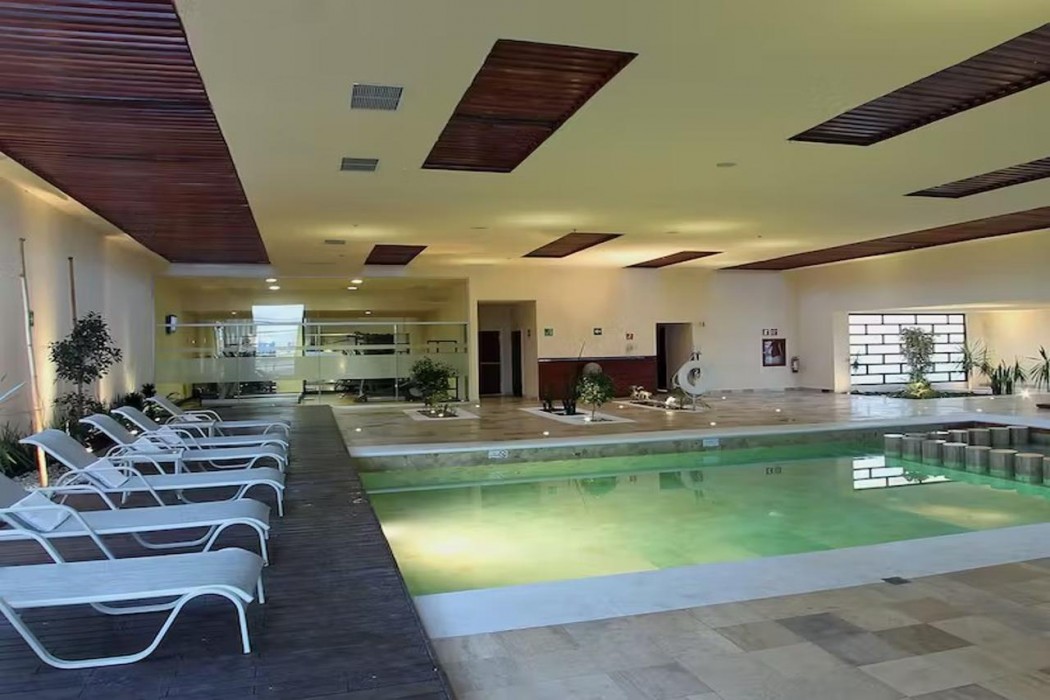 Opus Grand Toluca Airport 20/23