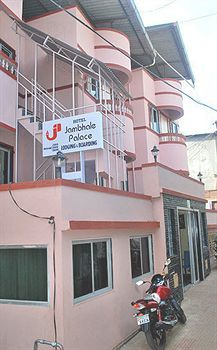 Hotel Jambhale Palace