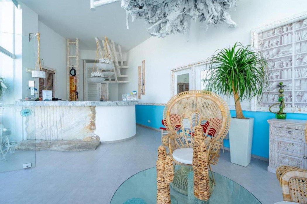 Kouros Home - Adults Only 16/32