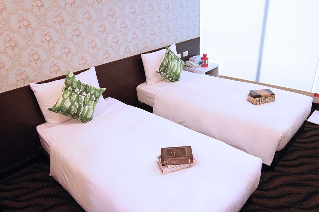 Twin Room