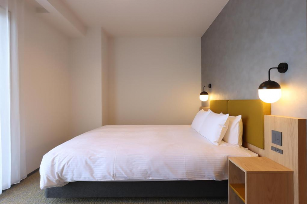 Hotel Tomiya with M's 9/35