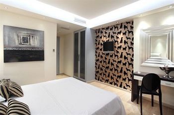 Comfy Boutique Hotel 1/39