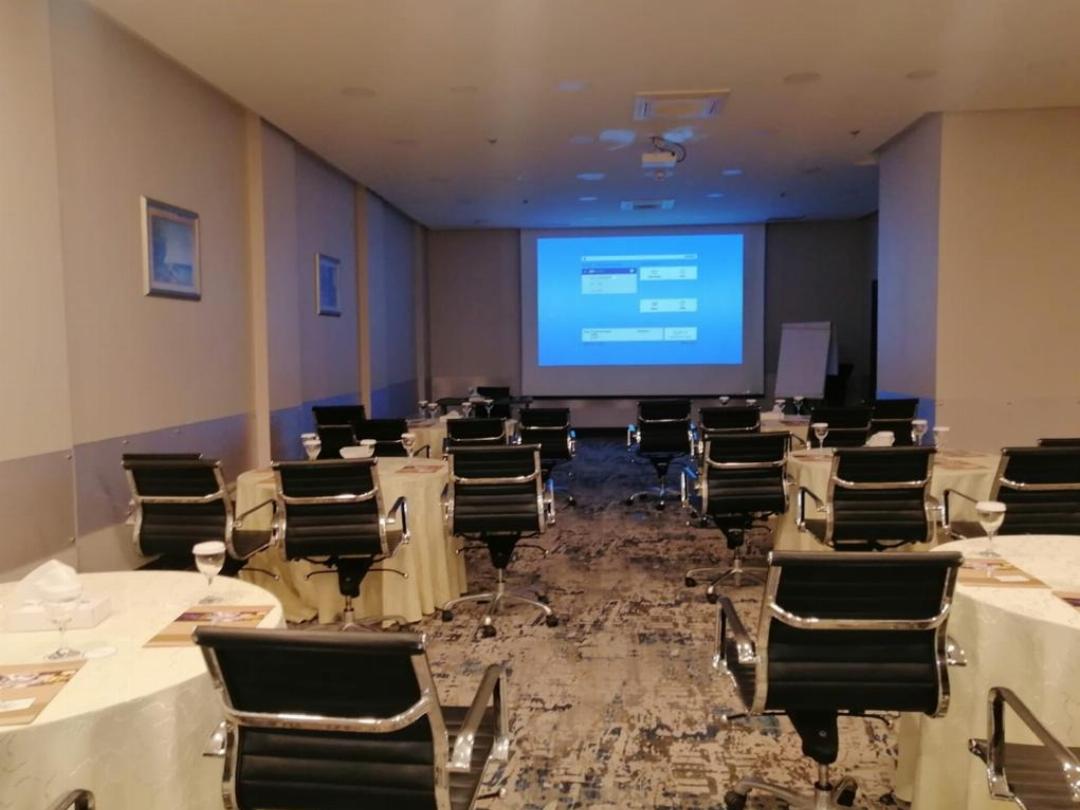 جولدن توليب حائل(Golden Tulip Hotel) 18/39