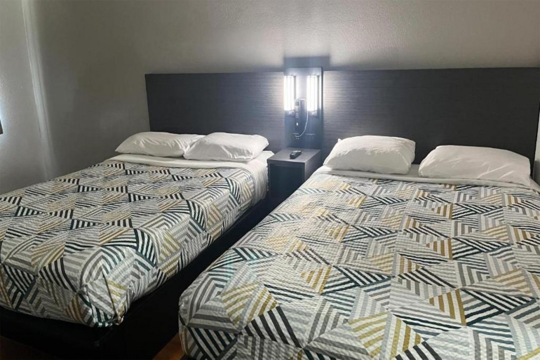 Motel6 Modesto, CA 9/13