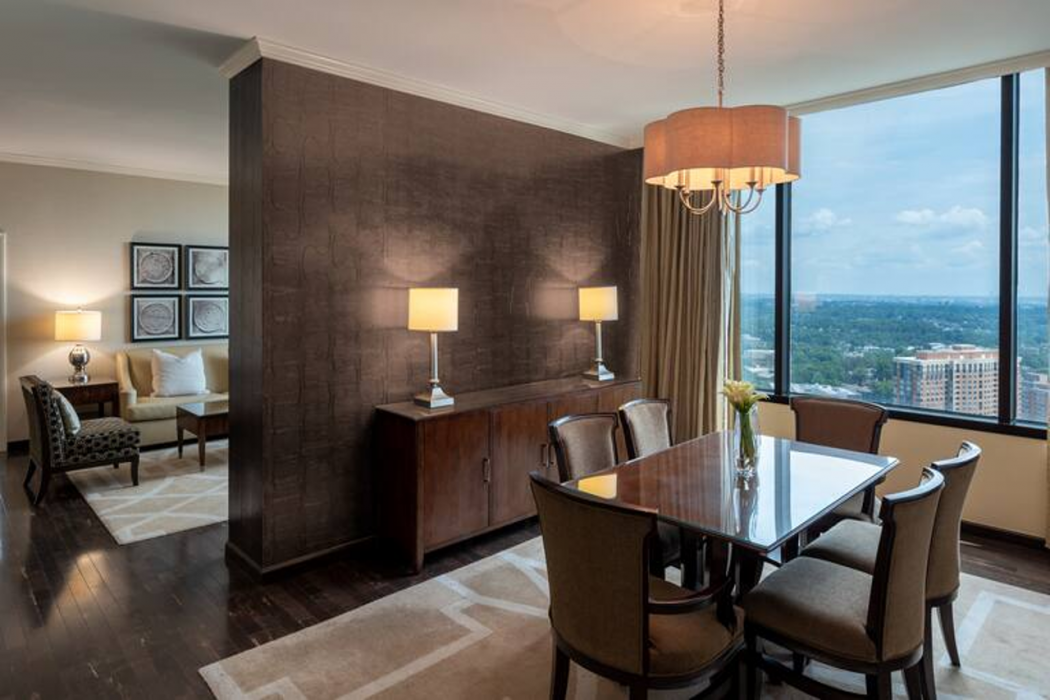 Hilton Alexandria Mark Center 19/68