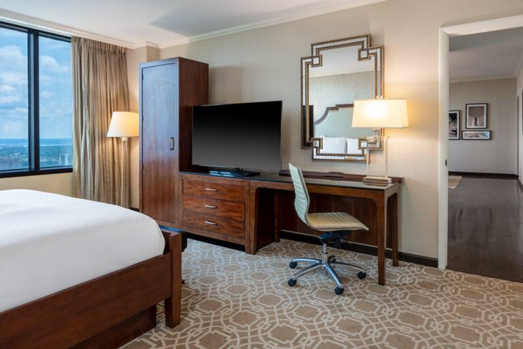 Hilton Alexandria Mark Center 21/68