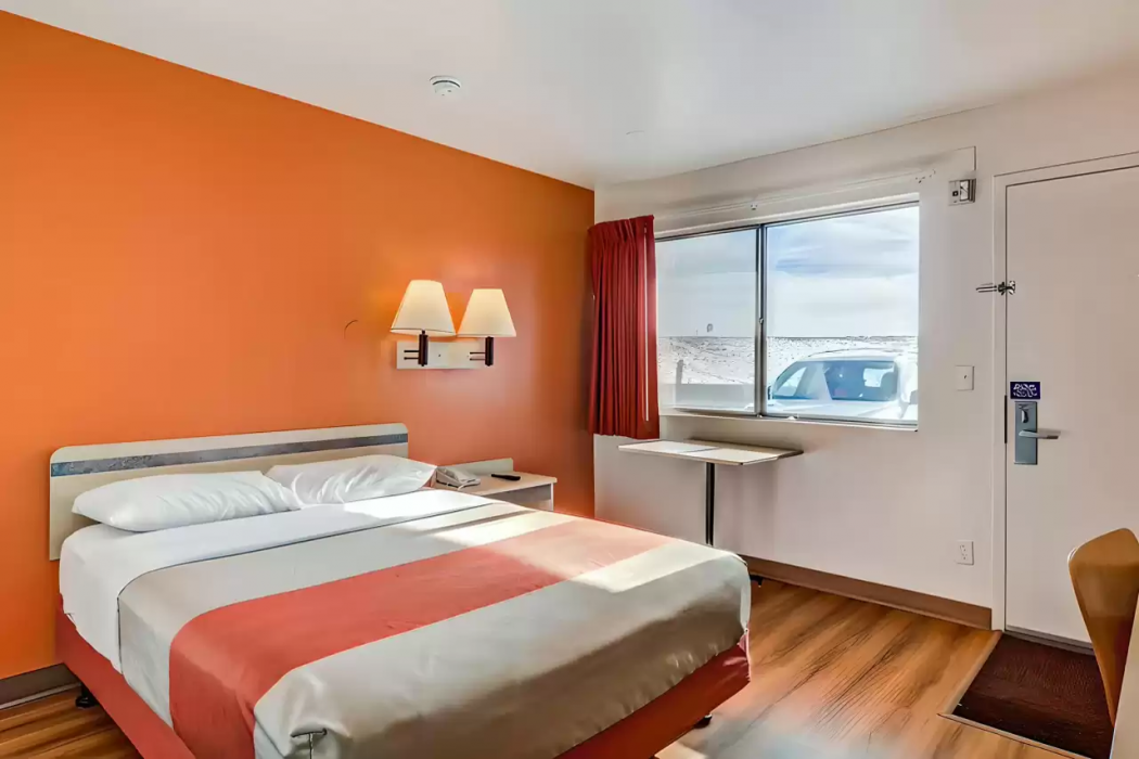 Motel6 Fort Collins, CO 12/24