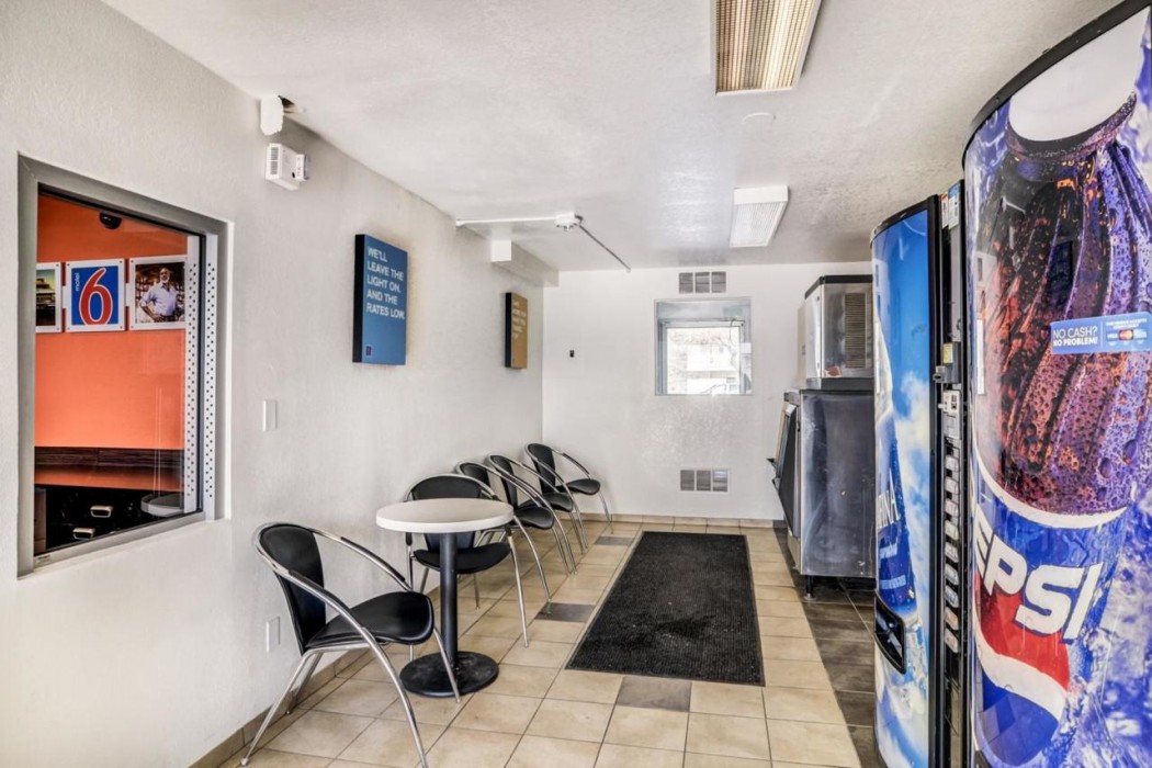 Motel6 Fort Collins, CO 18/24