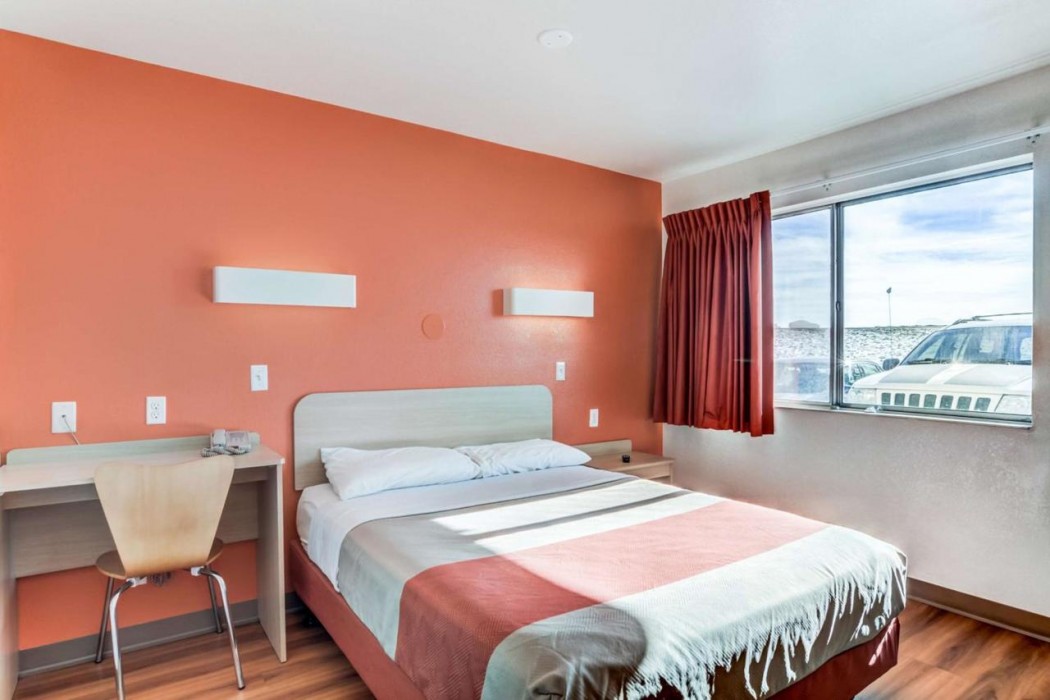 Motel6 Fort Collins, CO 10/24