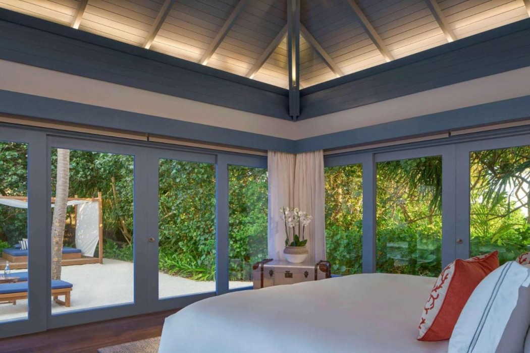 The Halcyon Private Isles Maldives 11/18