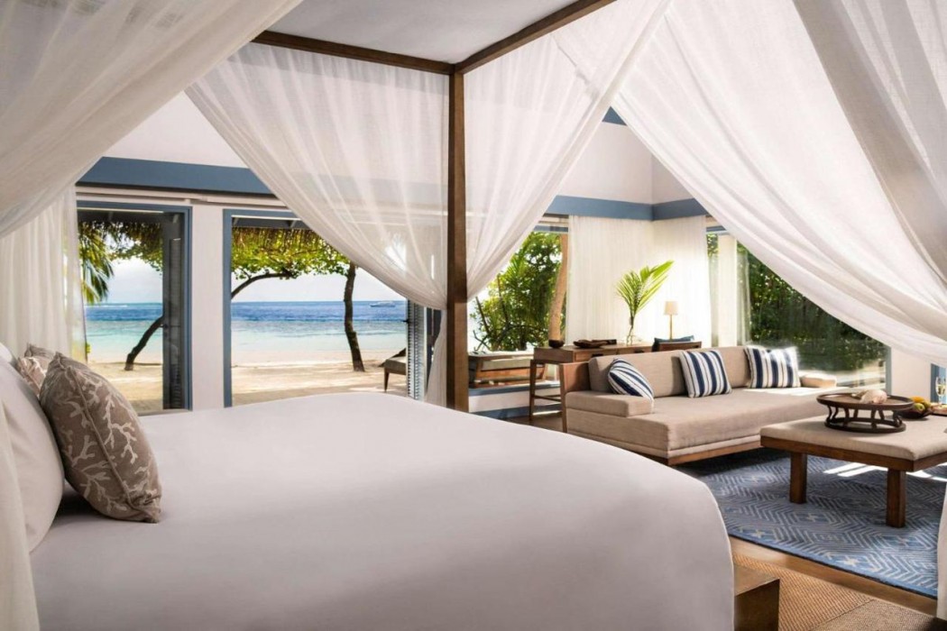 The Halcyon Private Isles Maldives 4/18