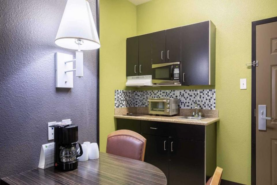 Studio6 Bay City, TX 26/62