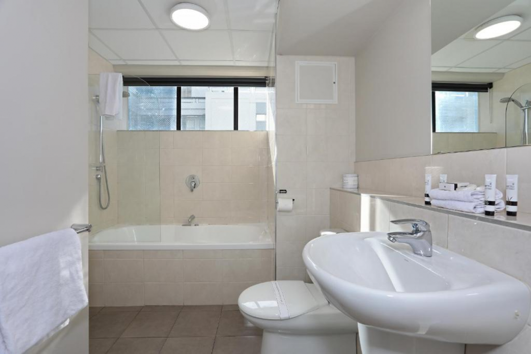 Quality Suites Central Square 7/17