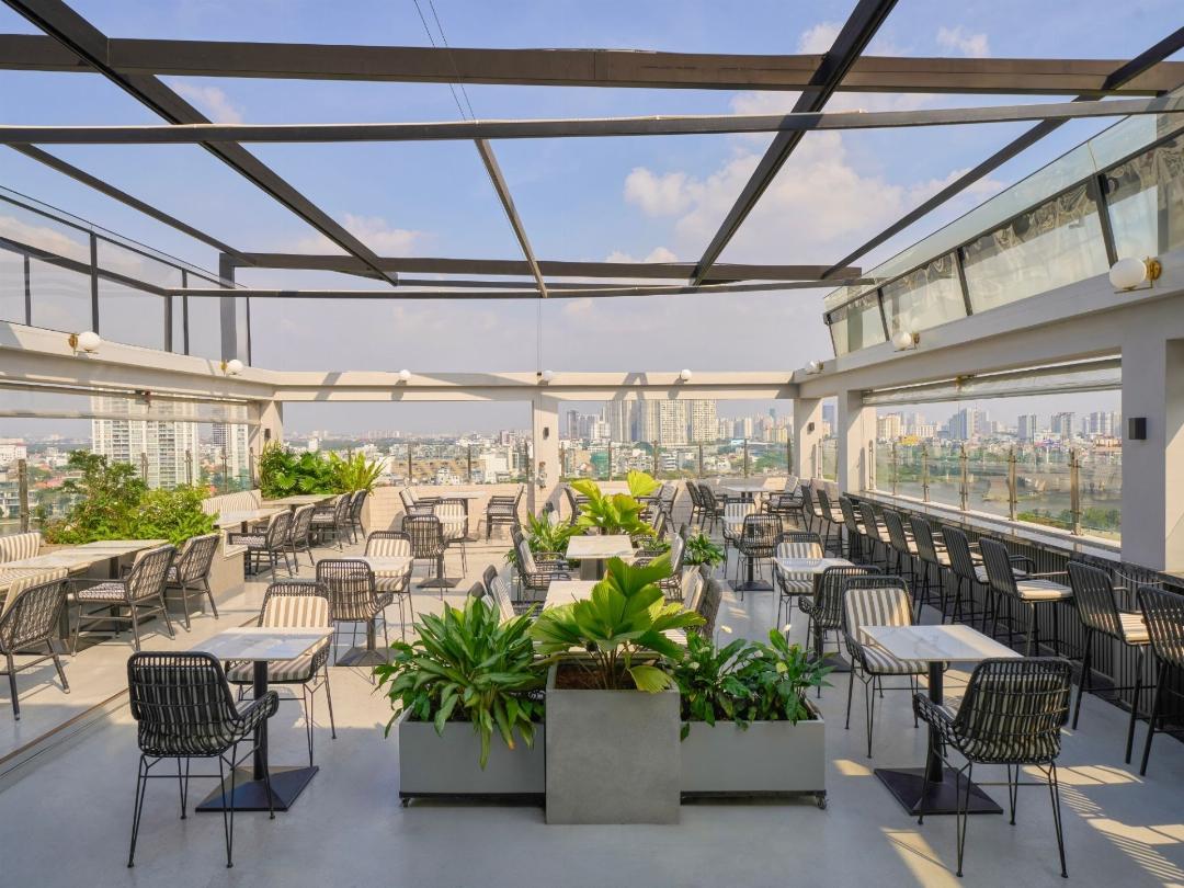 Oakwood Hotel and Apartments Saigon 42/81