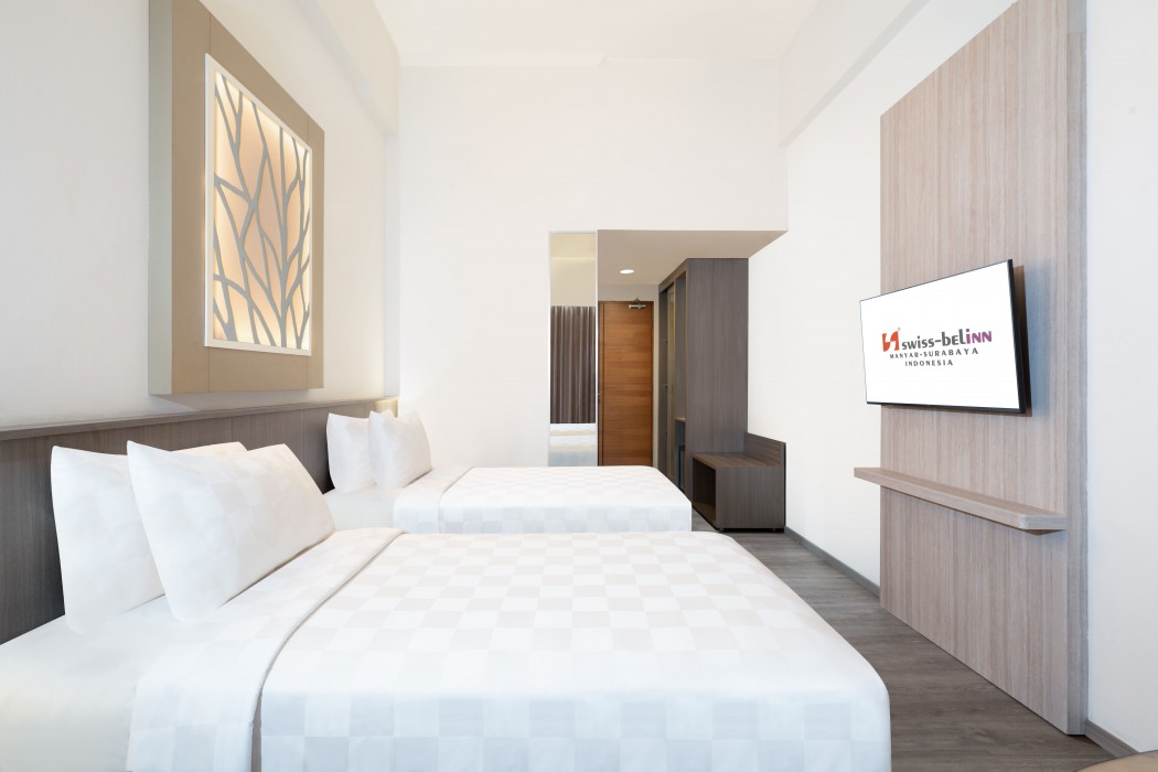 Swiss Belinn Manyar 26/75