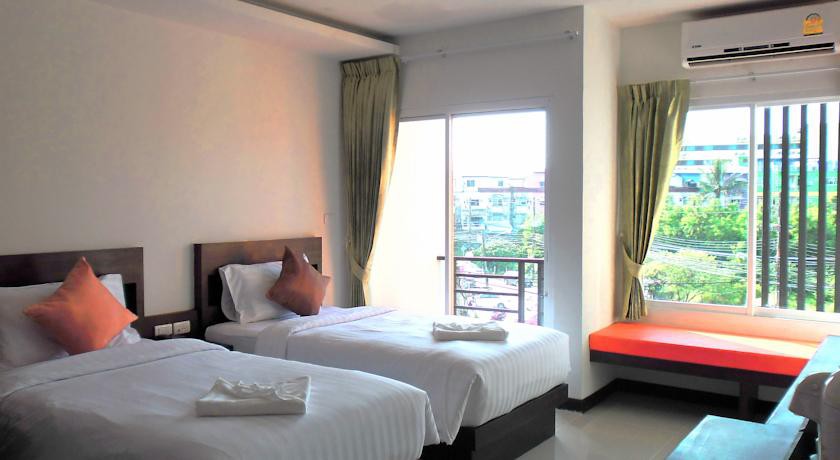 Zephyr Grand Hotel 18/63