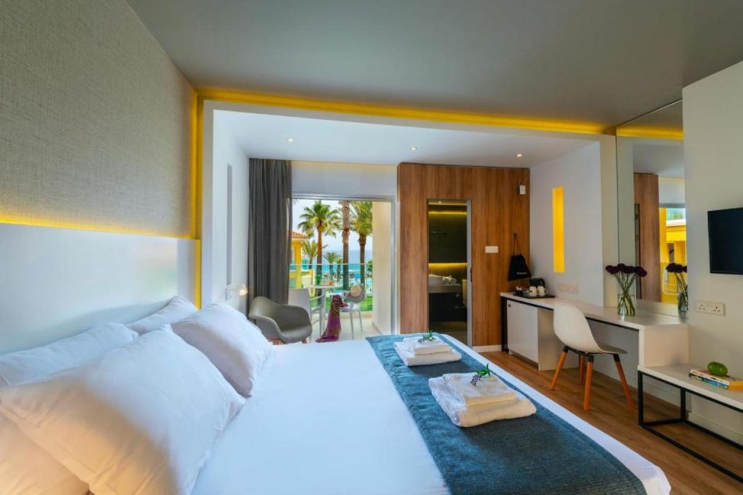 Malama Beach Holiday Village 16/62