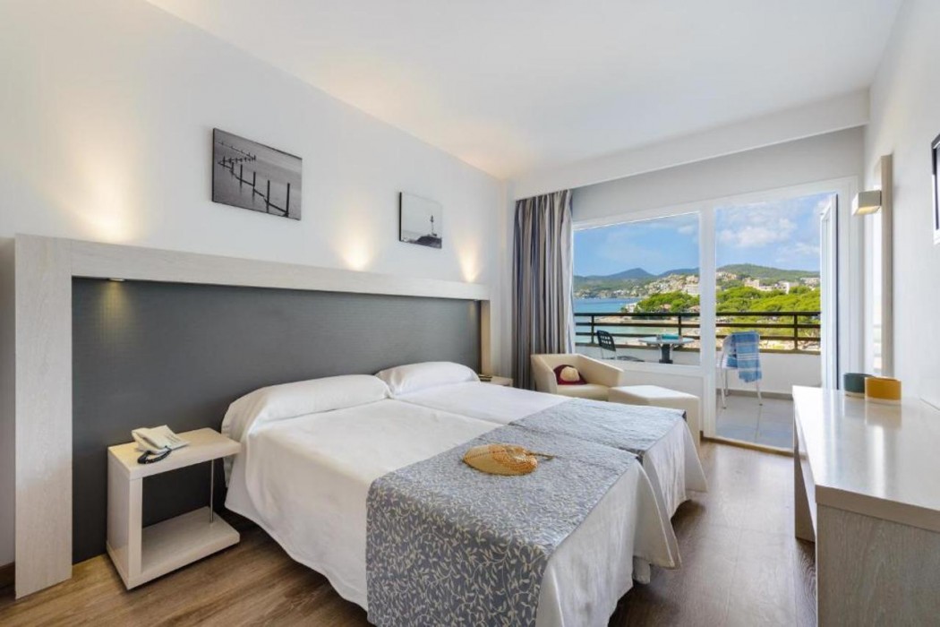 Hotel Vibra Beverly Playa 12/72