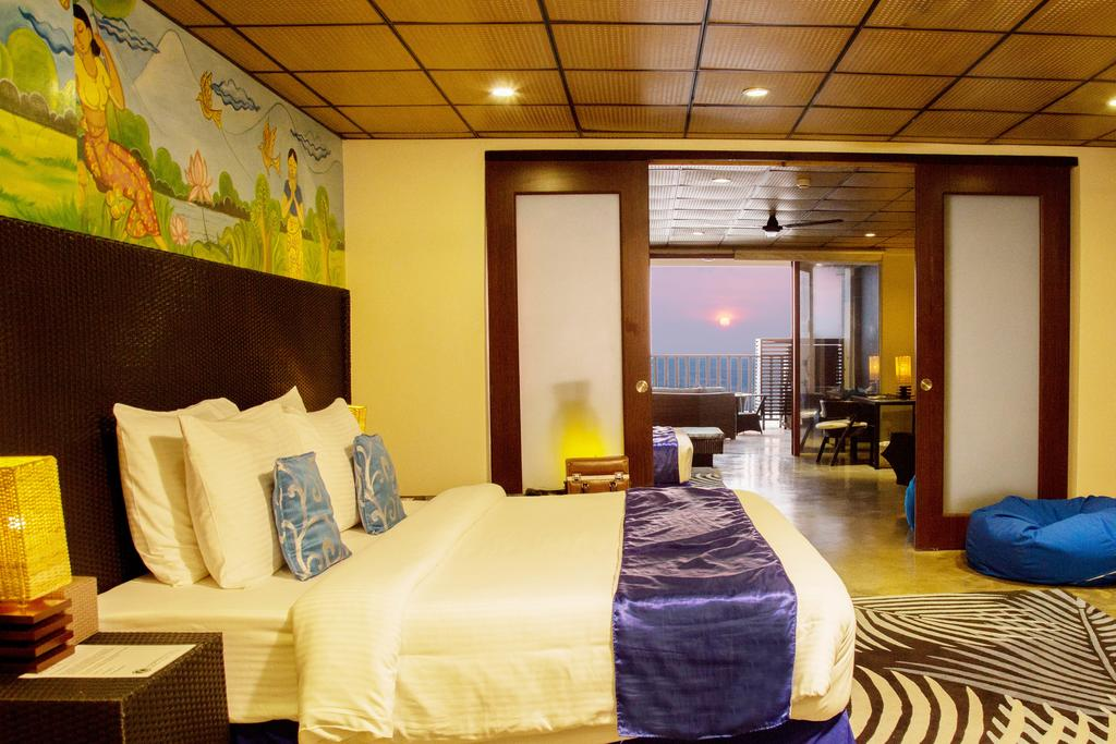 Room at Lavanga Resort & Spa, HIKKADUWA