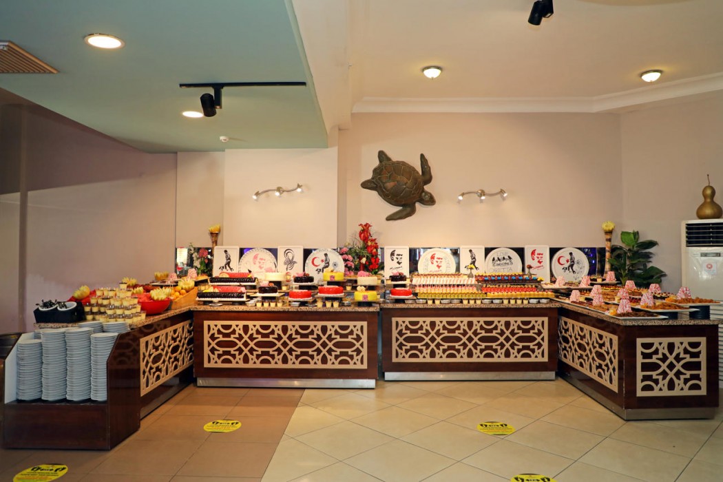 Caretta Beach Hotel 9/36