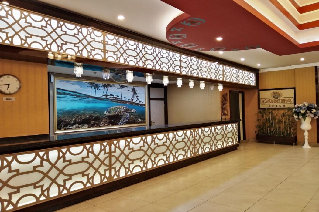Caretta Beach Hotel 7/36