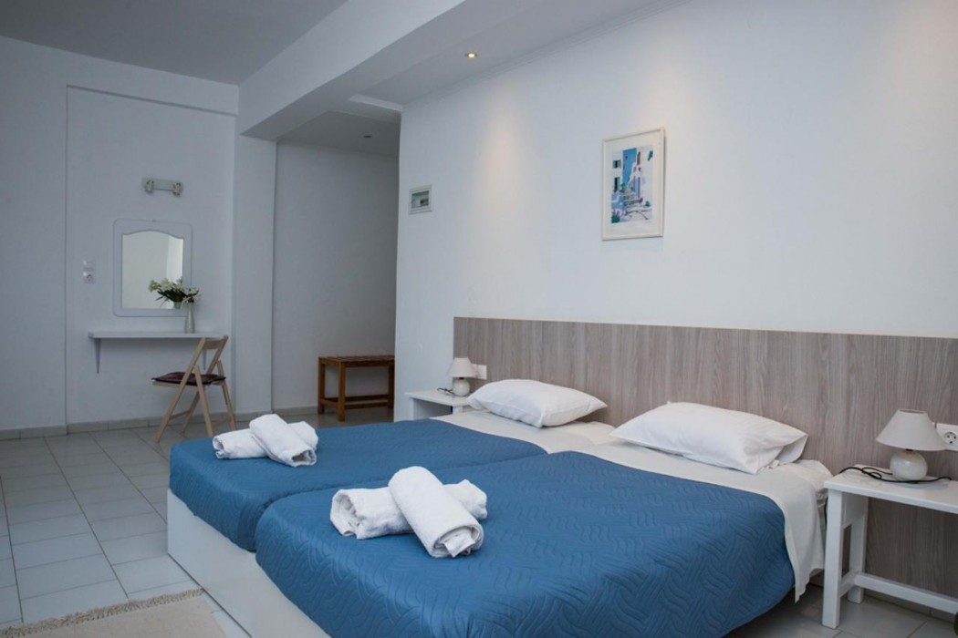 Marina Hotel 6/43