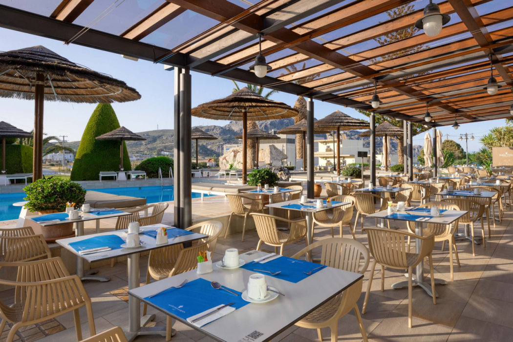Alianthos Estate Resort in Agios Vasileios