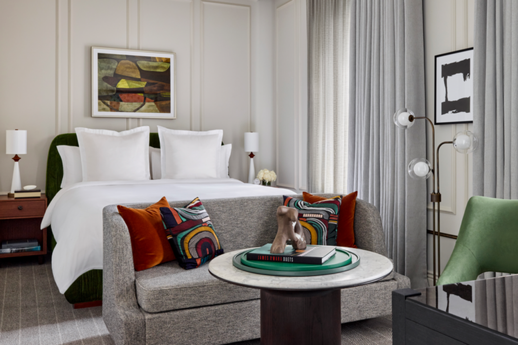 Rosewood Hotel Georgia 26/85