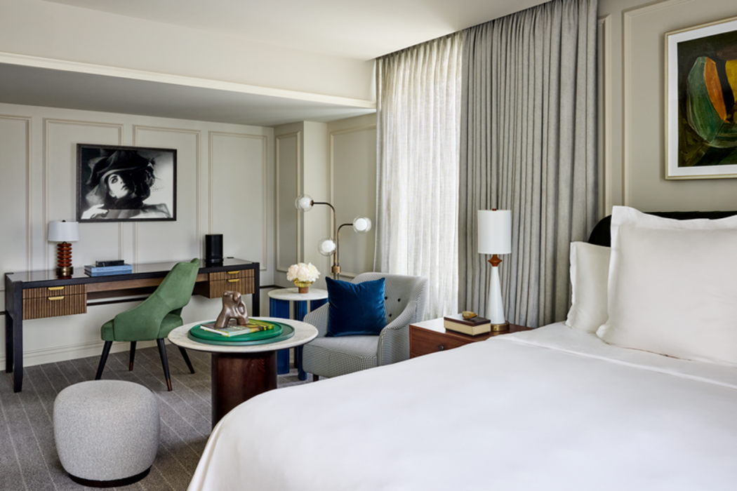 Rosewood Hotel Georgia 35/85