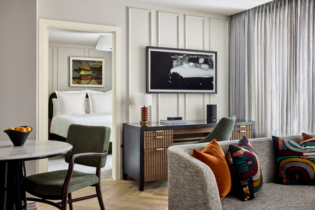 Rosewood Hotel Georgia 29/85