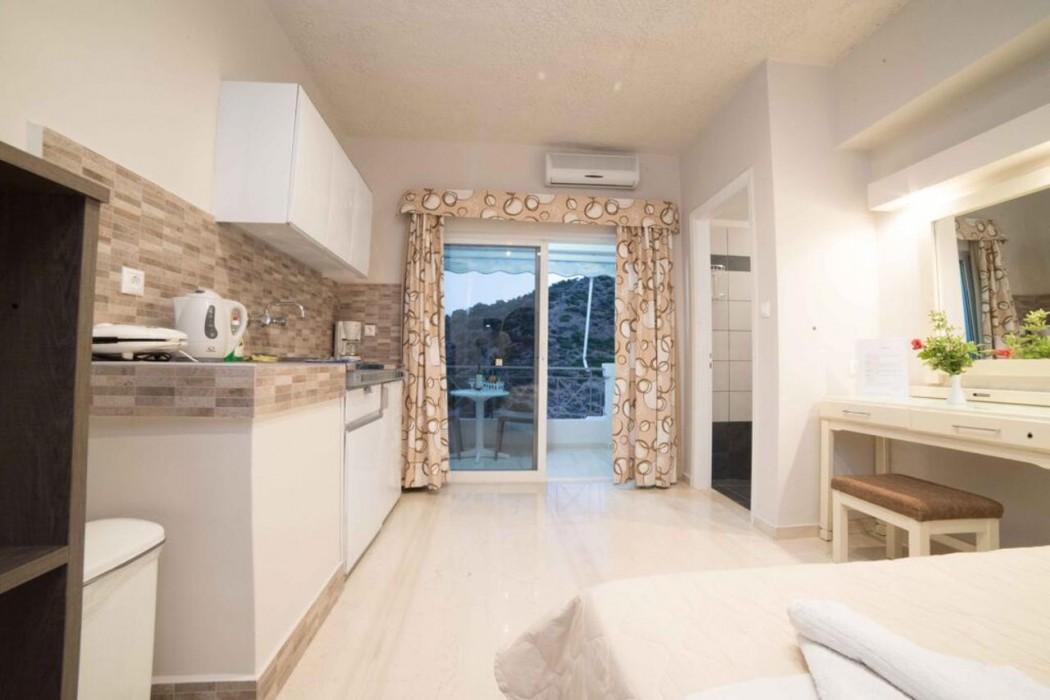 Pallada Apartment 7/23