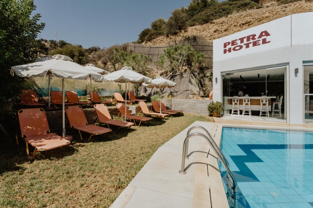 Petra Hotel 10/59