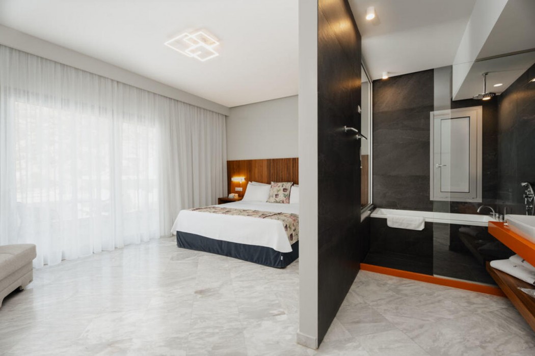 Petra Hotel 24/59