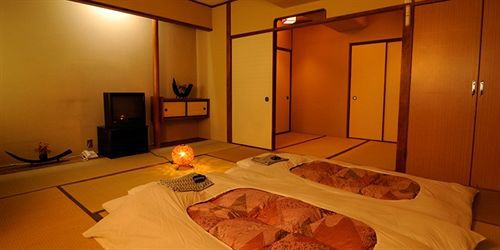 Hotel Iida 6/24