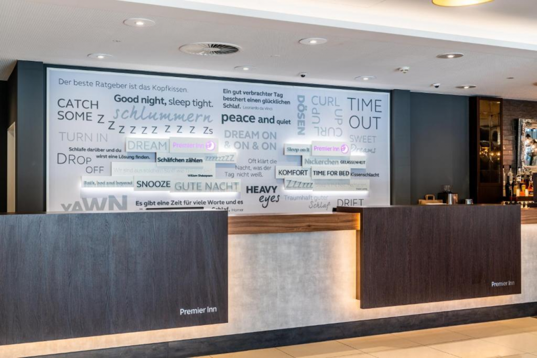 Lobby at Premier Inn Dusseldorf City Centre, DUSSELDORF
