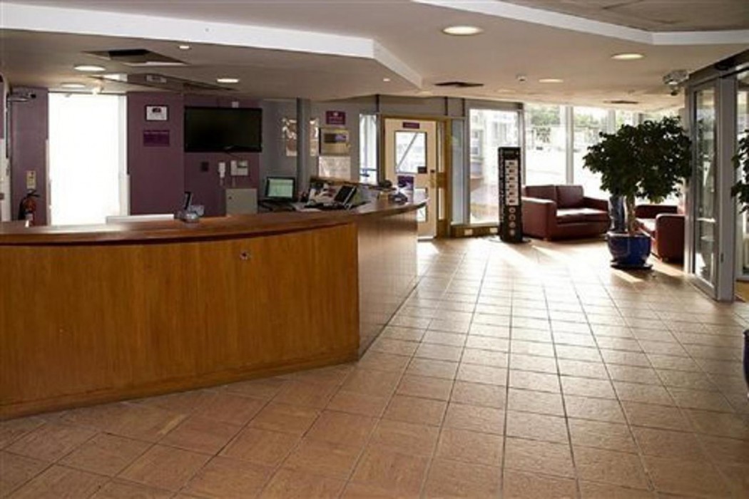 Premier Inn London Putney Bridge 9/30