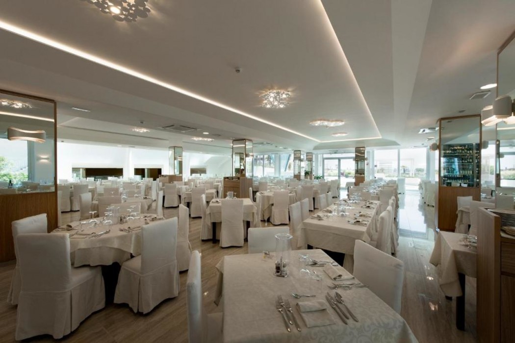 Le Soleil Hotel 11/60